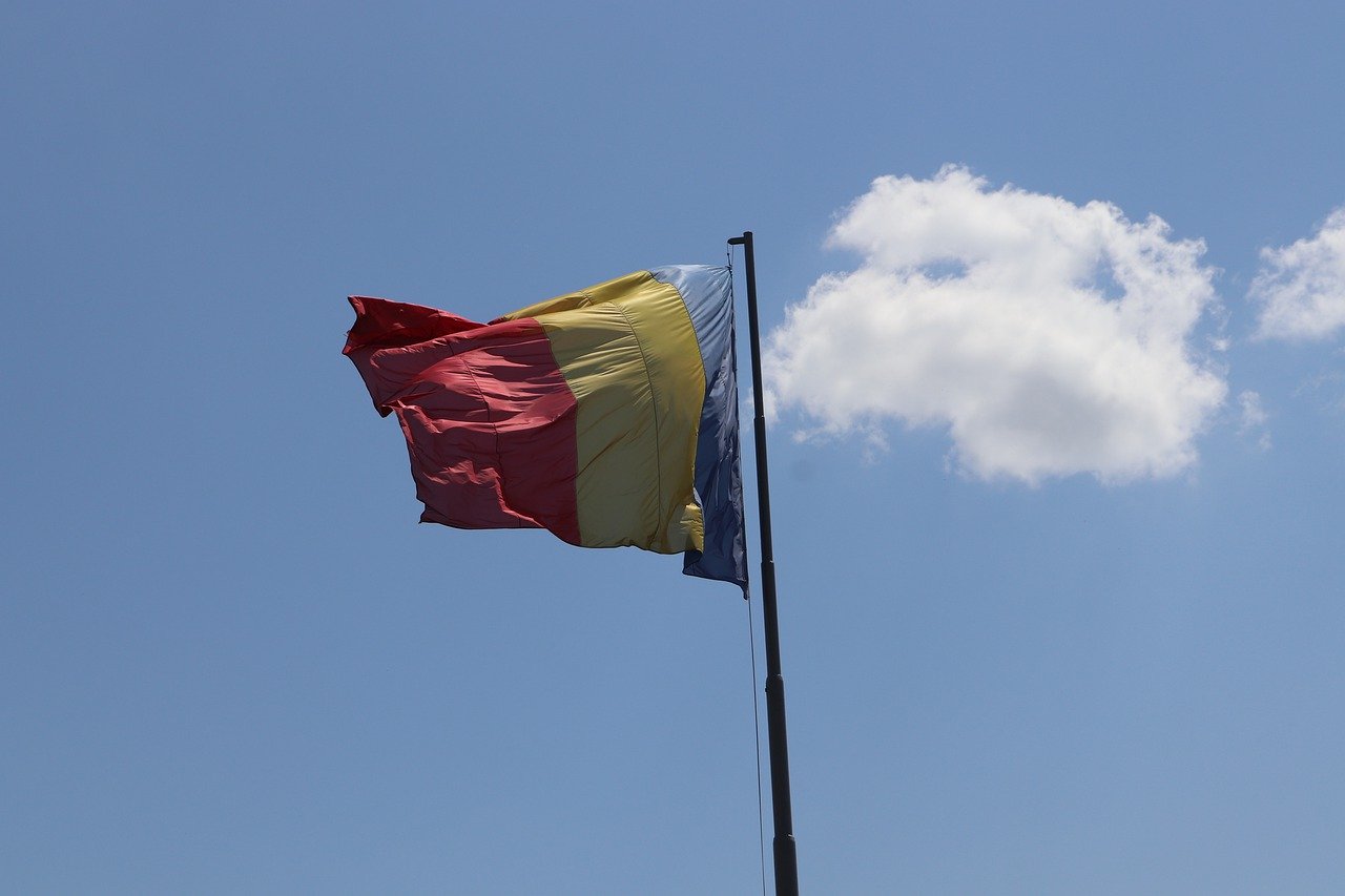 drapel_tricolor_Romania