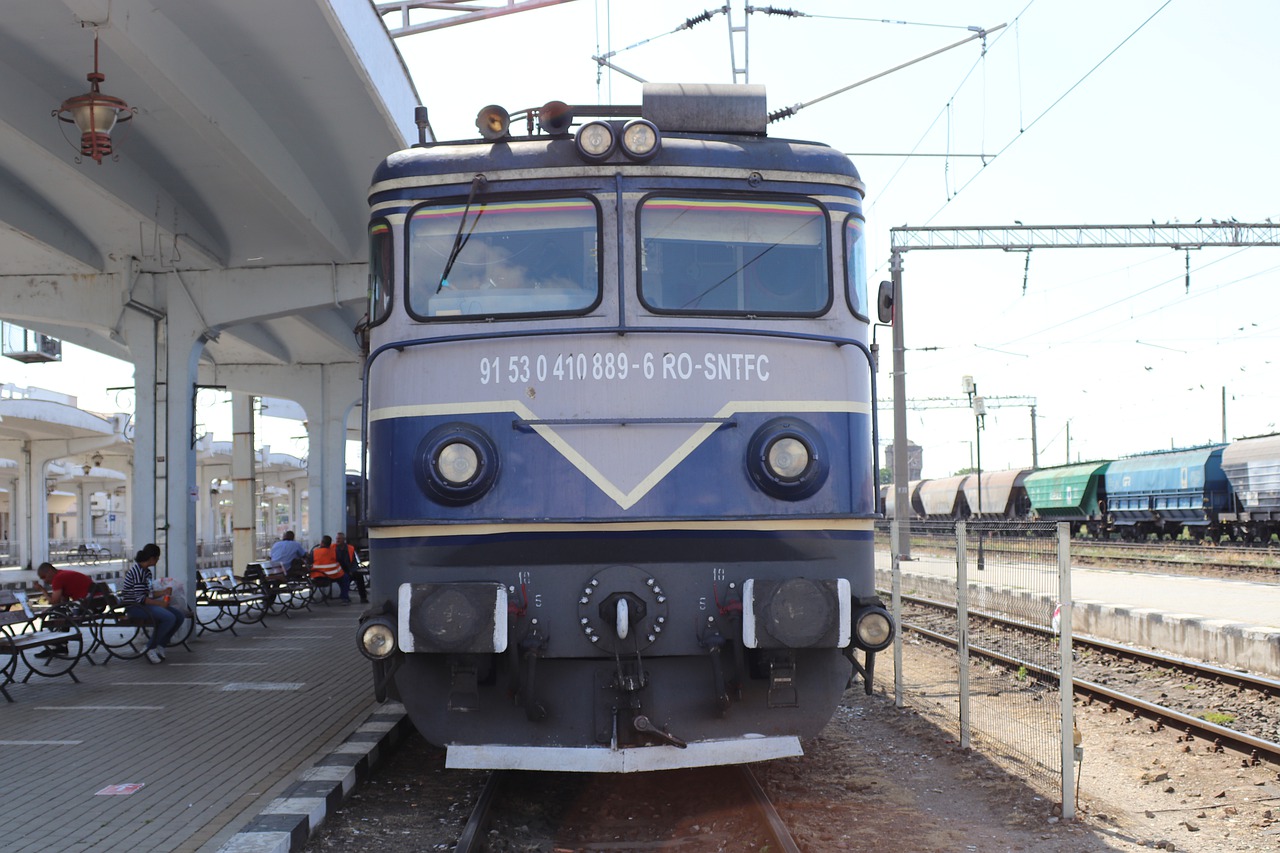 CFR Călători reintroduce în circulaţie din iulie trenurile internaţionale spre Budapesta, Viena şi Ruse