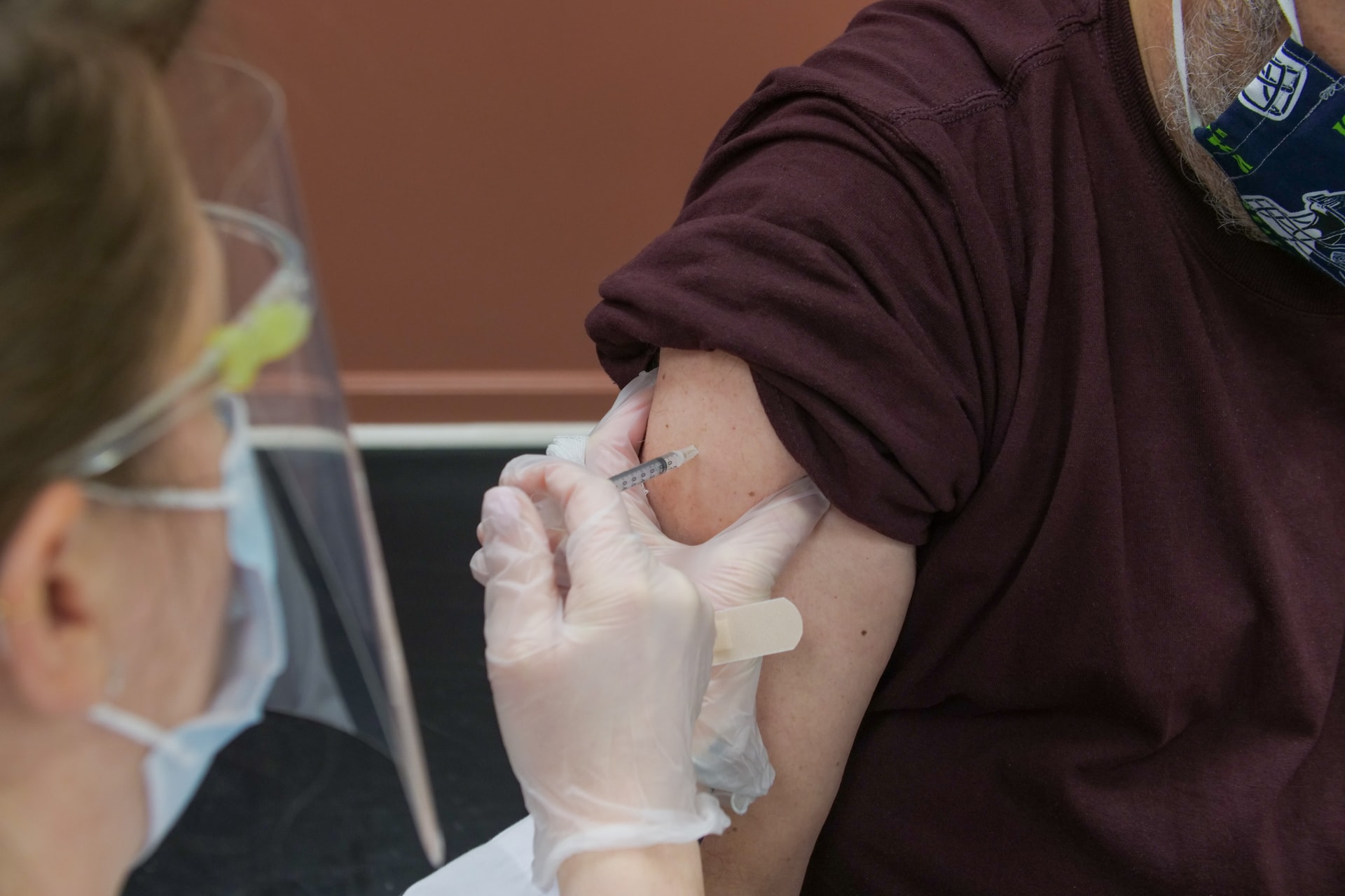 Doar 1.996 doze de vaccin anti-COVID administrate în Timiș, în ultimele 24 de ore