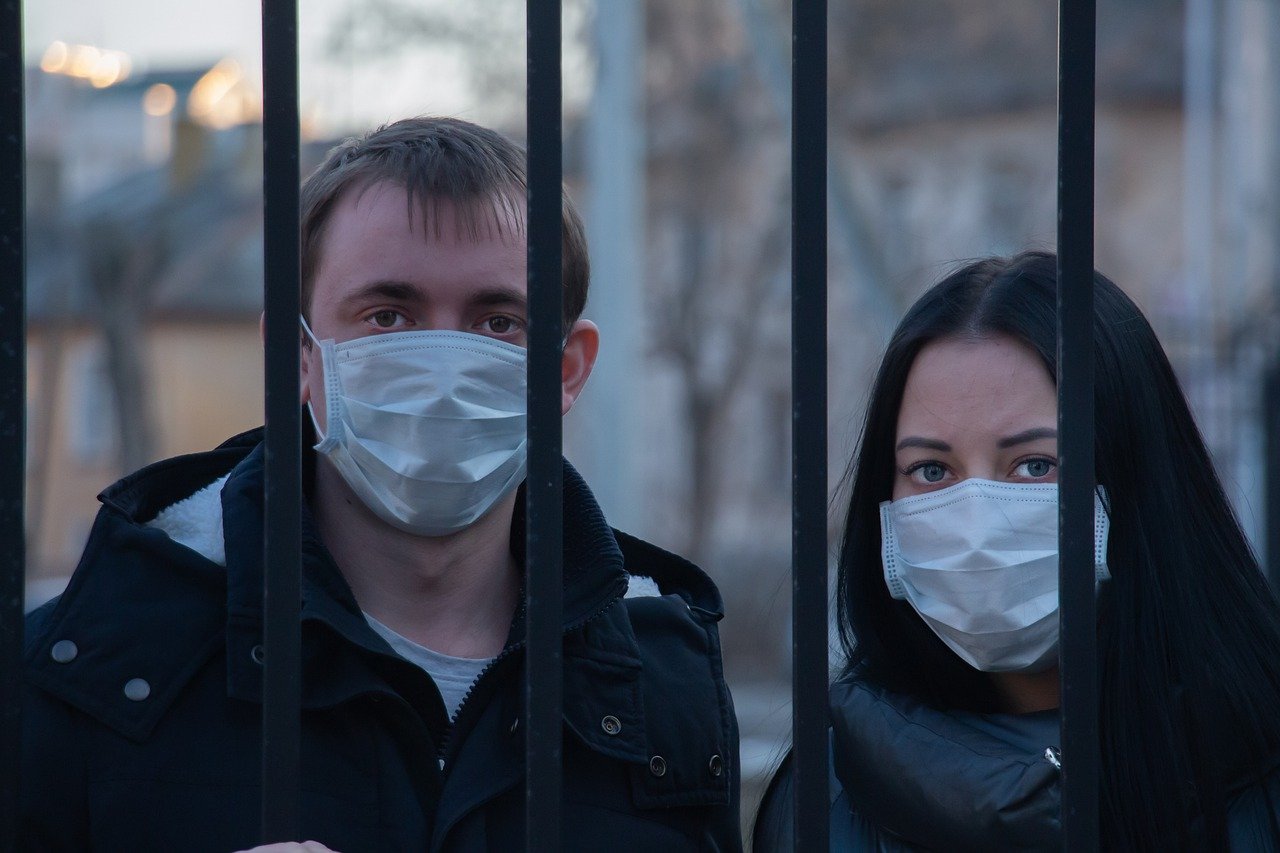 Carantina și izolarea vor fi de 10 zile și în România