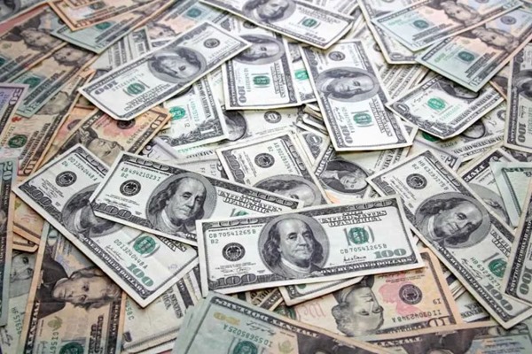dolar-768x512
